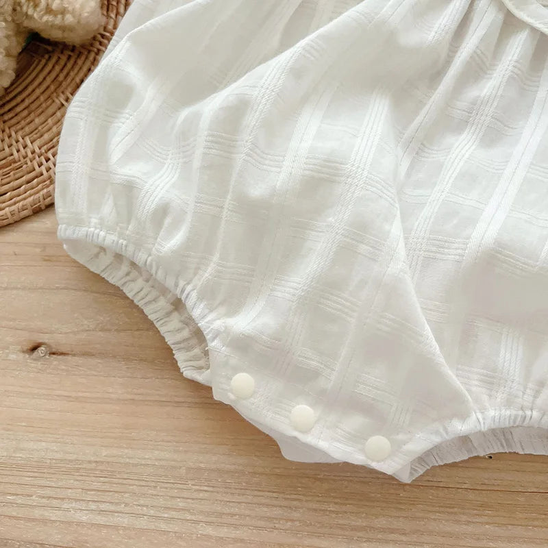 2025 Summer Charming Sleeveless Bow Tie Flower Embroidered Infant Newborn Girls One Piece Bodysuits Soft Baby Girl Lace Jumpsuit